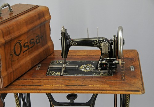 Ossa tret nähmaschine - d1,