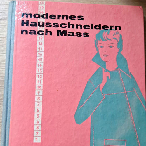 Modernes hausschneidern nach - hausschneidern,