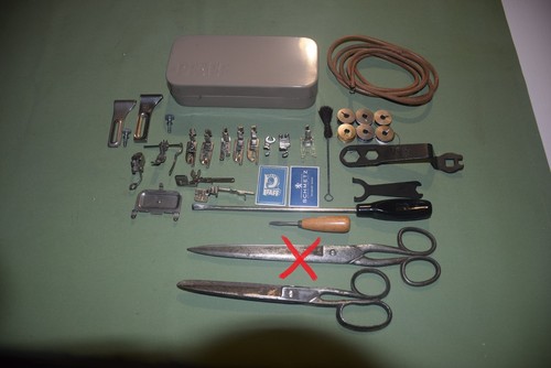 Pfaff blechdose mit zubehör - mit,