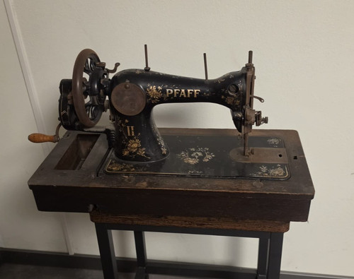 Antike pfaff nähmaschine mit - antike,