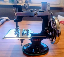 Singer Mini Nähmaschine