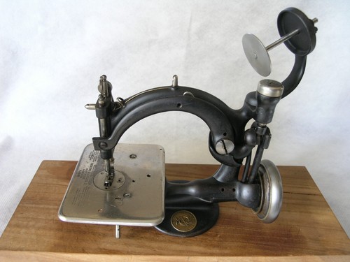 Antike nähmaschine willcox - nähmaschine,